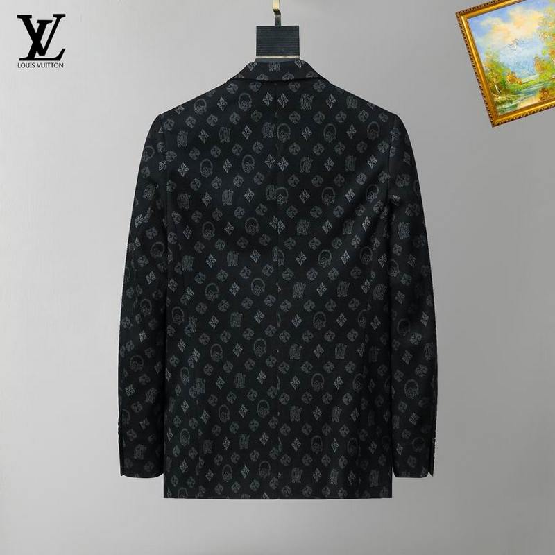 LV Men's Outwear 155